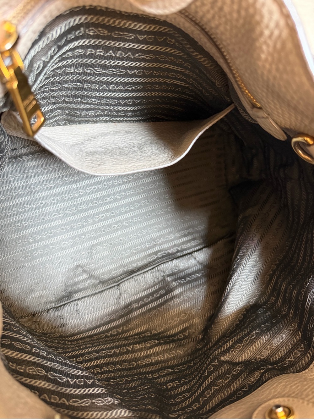 Prada - Vitello Daino Sacca 2 Manici Tote - Picture 15 of 16
